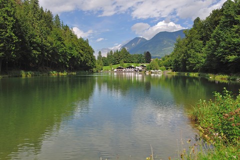 lake riessersee